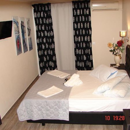 Villa Georgio Paralia Екстериор снимка